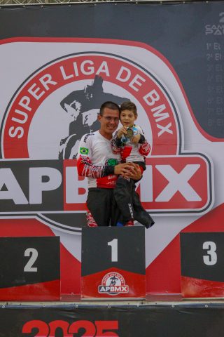 podio etapa final-043.jpg